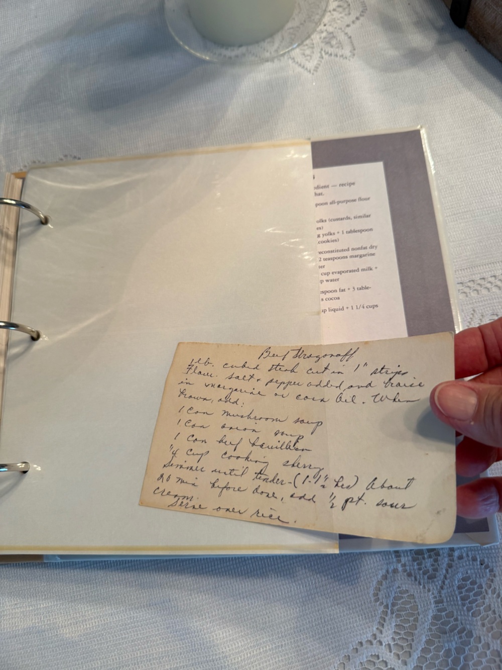 Vintage three ring recipe binder - Picture 8 of 12